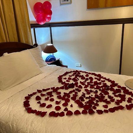 Hostal Casa Franciscana キト エクステリア 写真