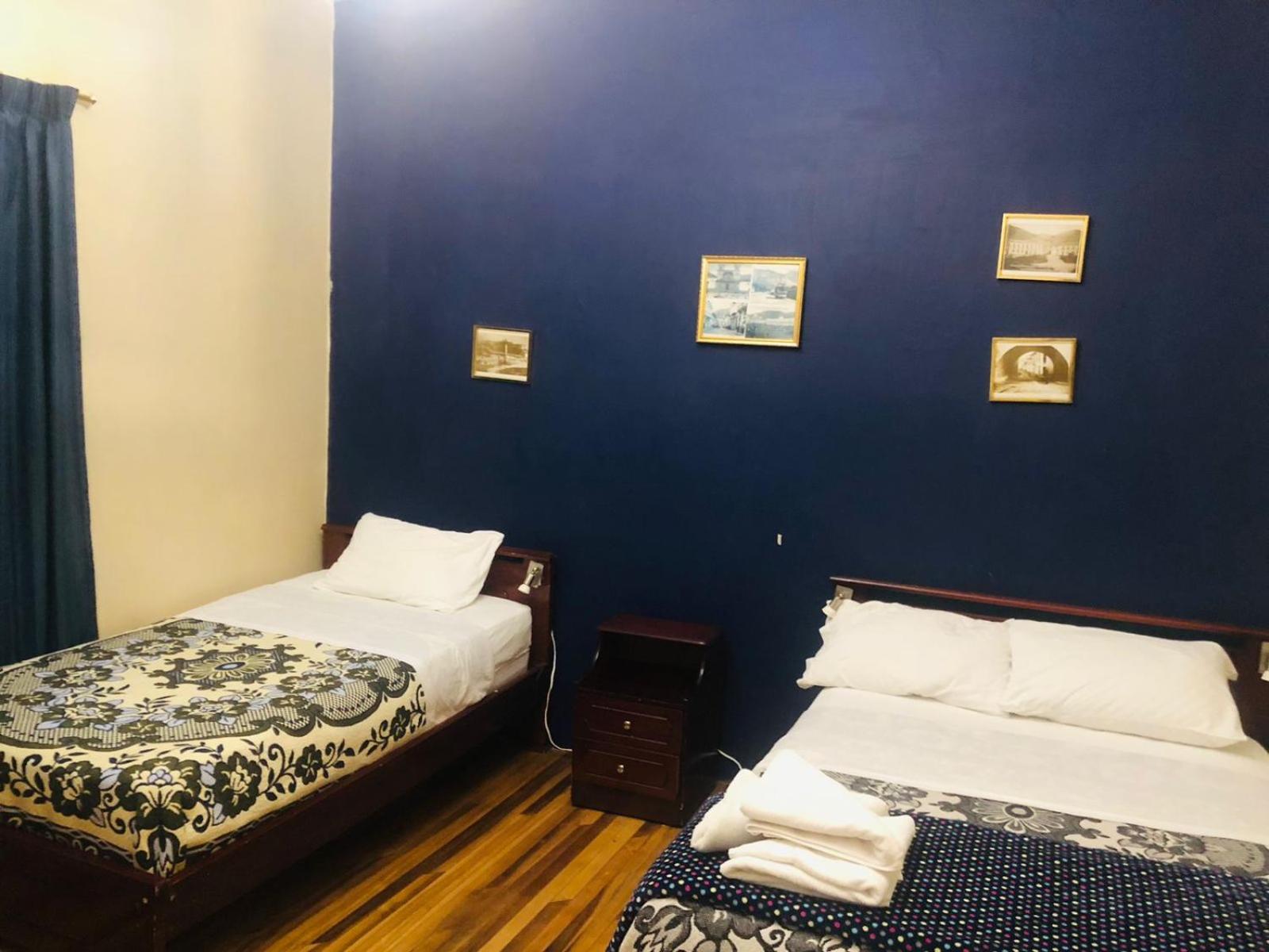Hostal Casa Franciscana キト エクステリア 写真