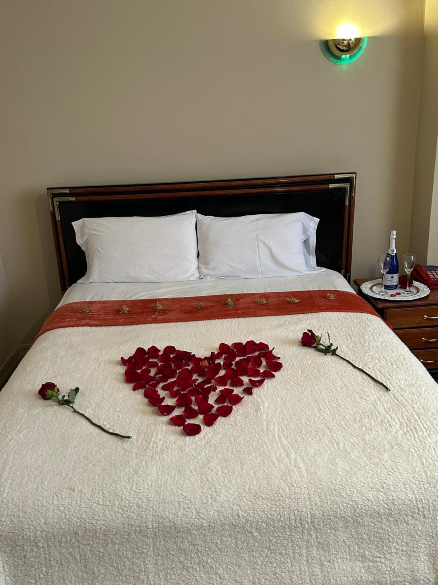 Hostal Casa Franciscana キト エクステリア 写真