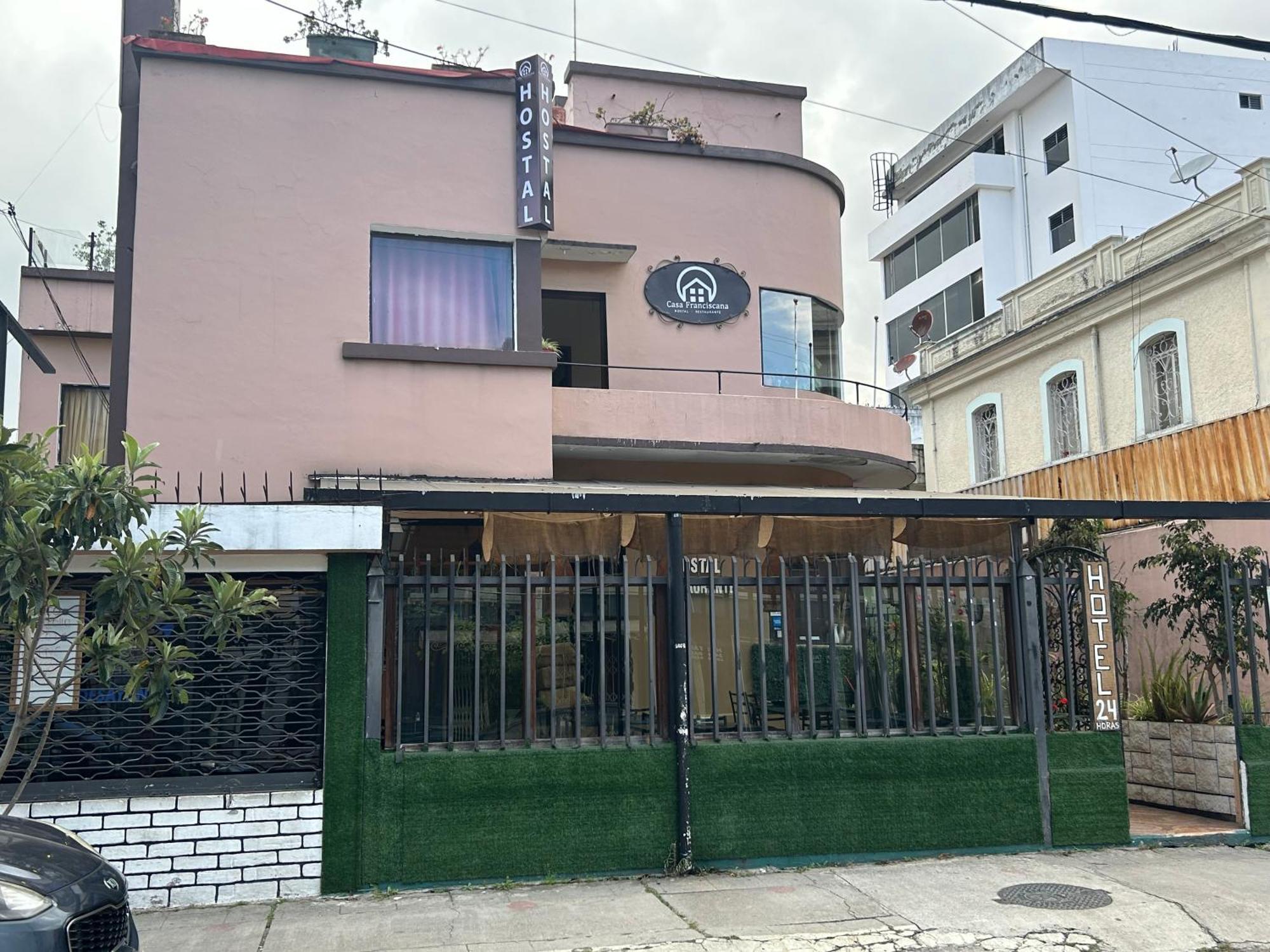 Hostal Casa Franciscana キト エクステリア 写真