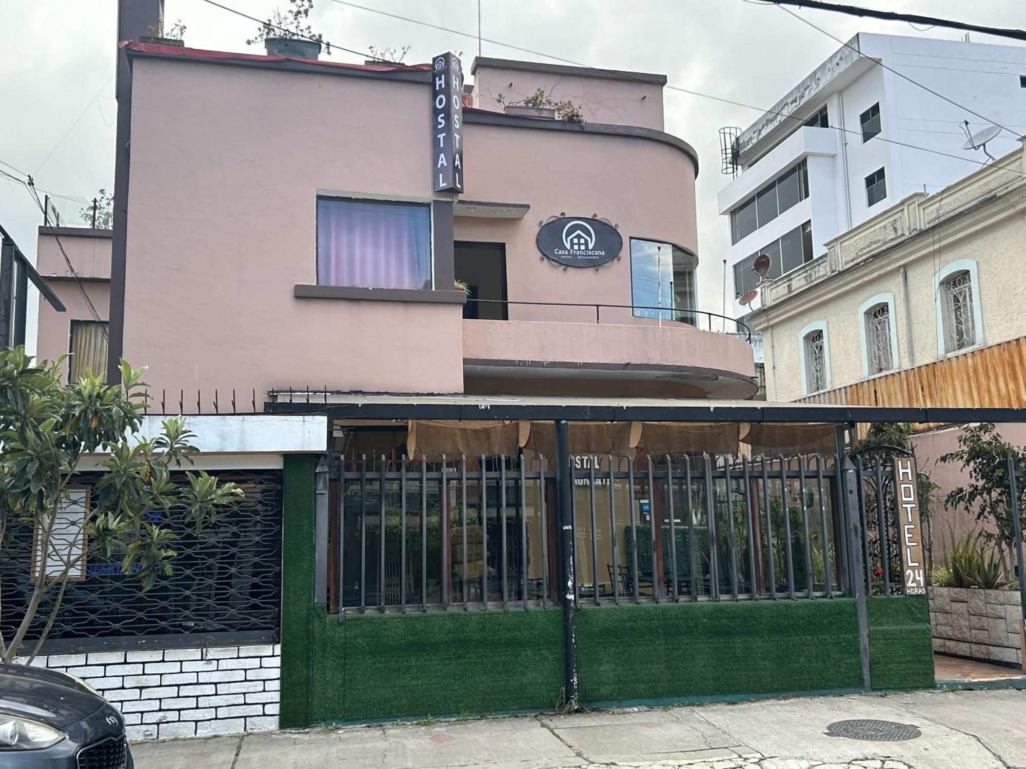 Hostal Casa Franciscana キト エクステリア 写真