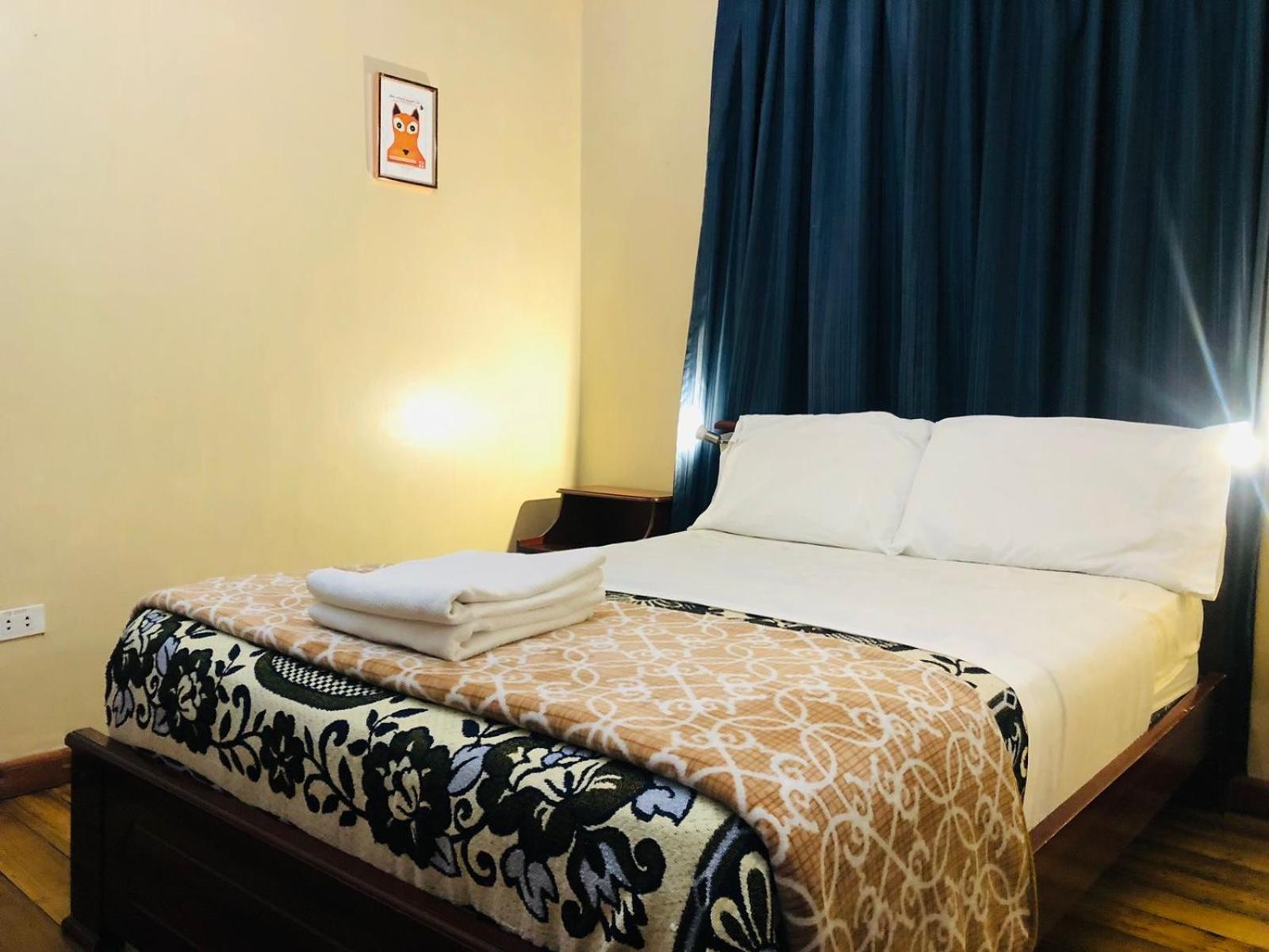 Hostal Casa Franciscana キト エクステリア 写真
