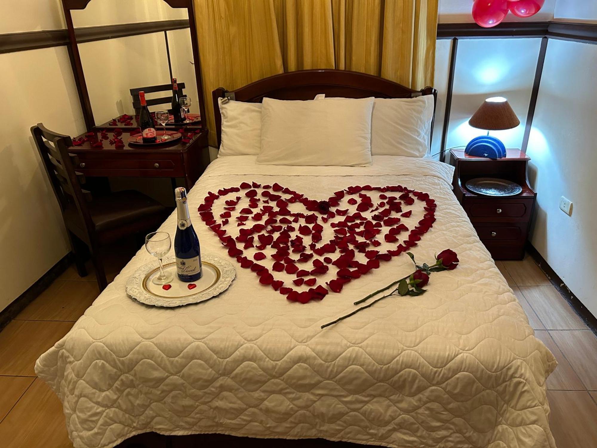 Hostal Casa Franciscana キト エクステリア 写真